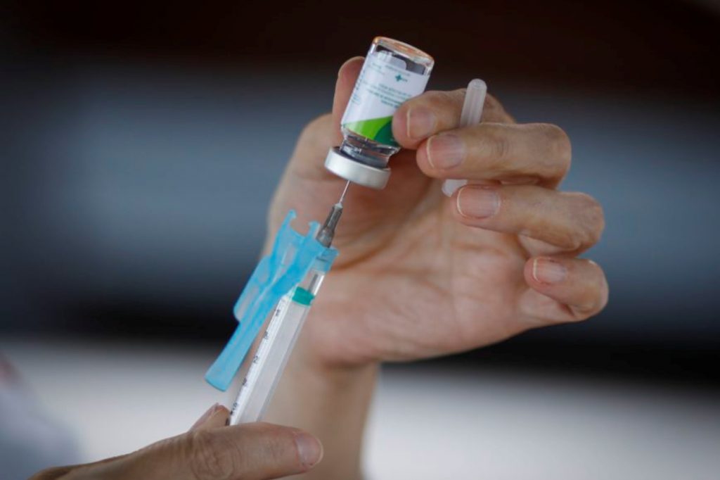 Golpes on-line com tema da vacinação aumentaram 530% em três meses, diz empresa